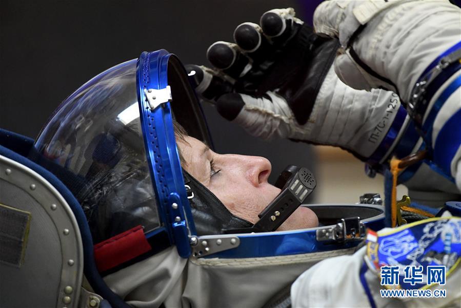 （外代一线）（5）美国宇航员打破女性太空行走次数纪录