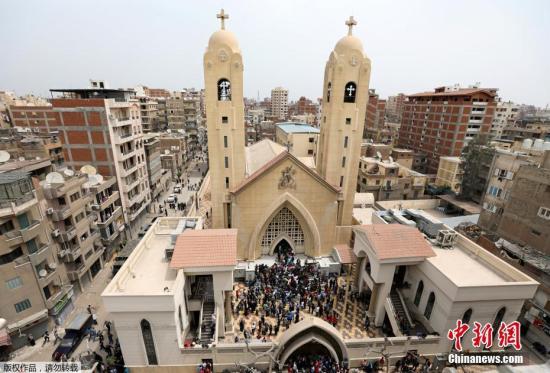 综合外媒报道，当地时间4月9日，埃及两所教堂发生爆炸。