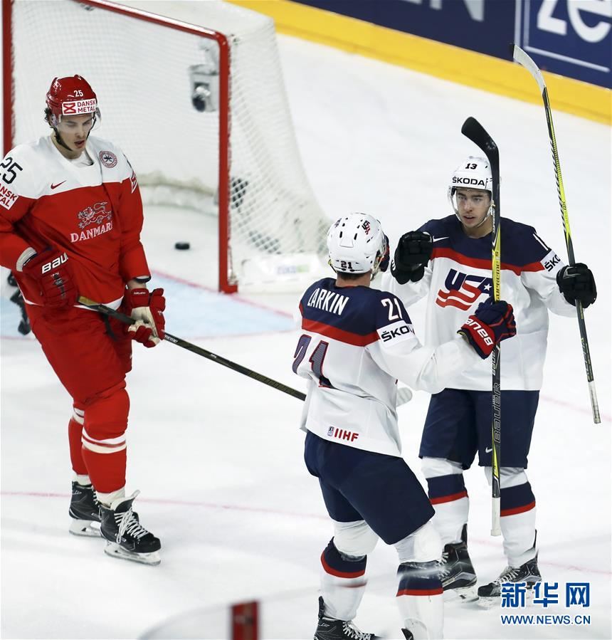 （体育）（1）冰球——世锦赛小组赛：美国胜丹麦