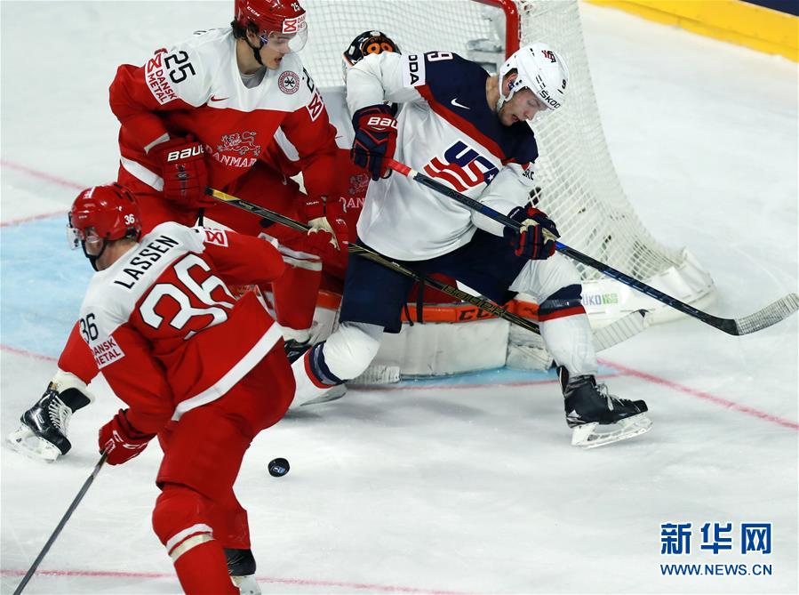 （体育）（3）冰球——世锦赛小组赛：美国胜丹麦