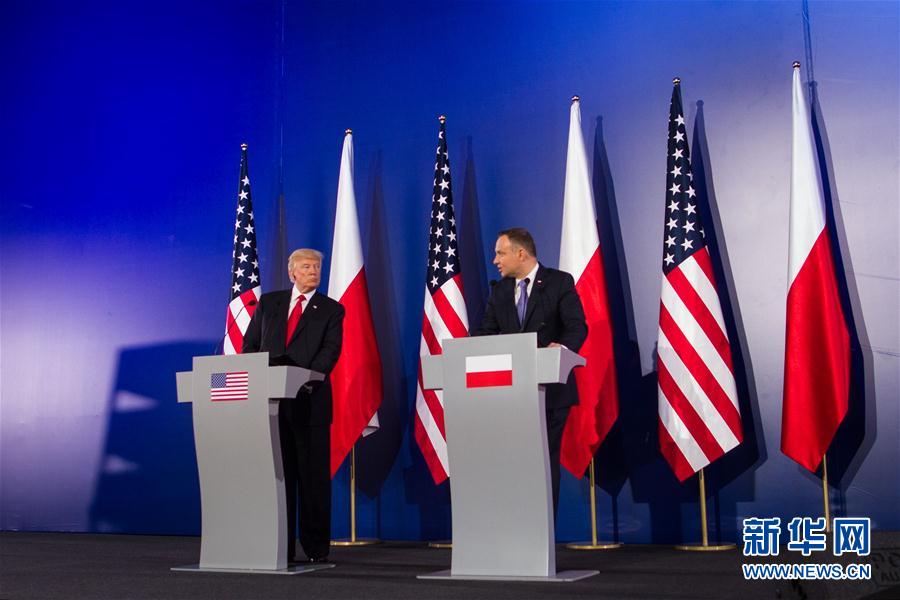 （XHDW）（3）美国总统特朗普访问波兰