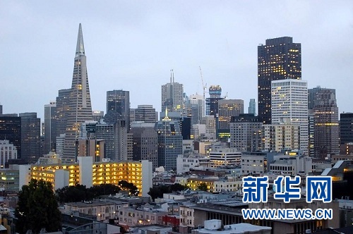 旧金山是美国加州第四大城市。据美国劳工部2017年数据显示，旧金山市人均年收入7.5万美元，位列全美第一。其房价更是全美最高。（薛钰洁 摄）