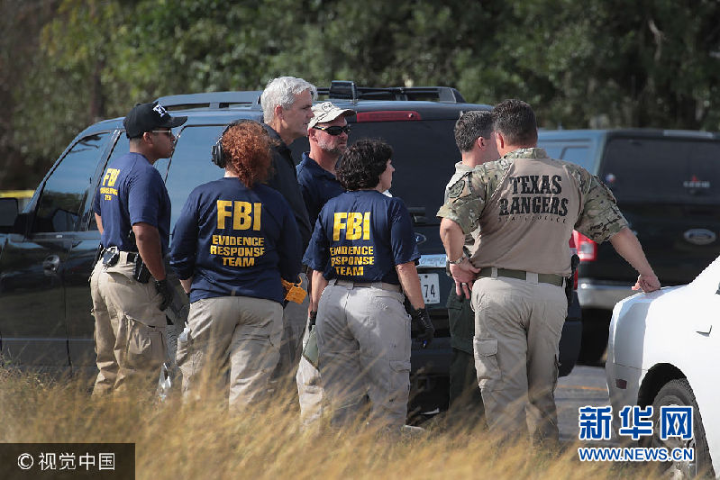 美国得州教堂枪击案致27死 警方封锁现场持续展开调查