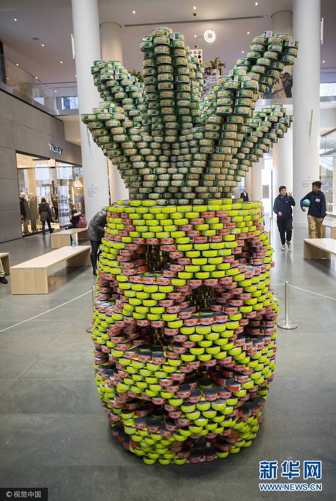 美国纽约举行罐头雕塑大赛 创意慈善拼的是脑洞！