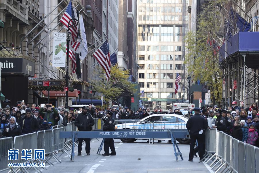 （国际）（4）纽约感恩节大游行加强安保