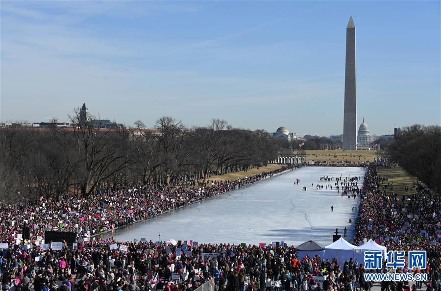 （国际）（1）美国各地举行妇女大游行