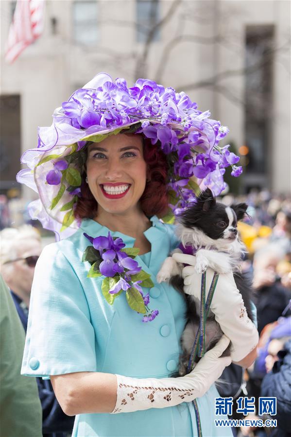 （国际）（3）纽约举行复活节花帽游行