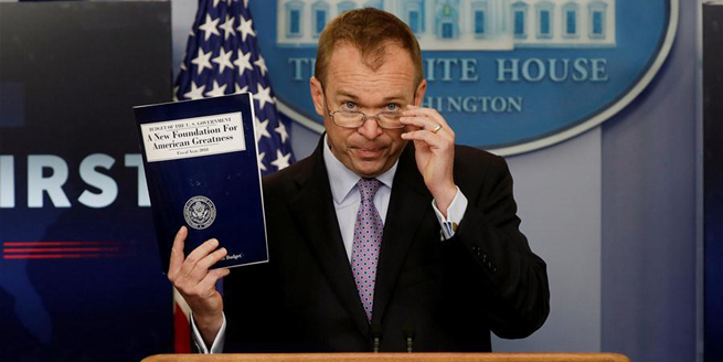 特朗普政府公布首份完整預算報告
