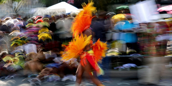 纽约举行西印度群岛嘉年华 上演“最炫加勒比风”